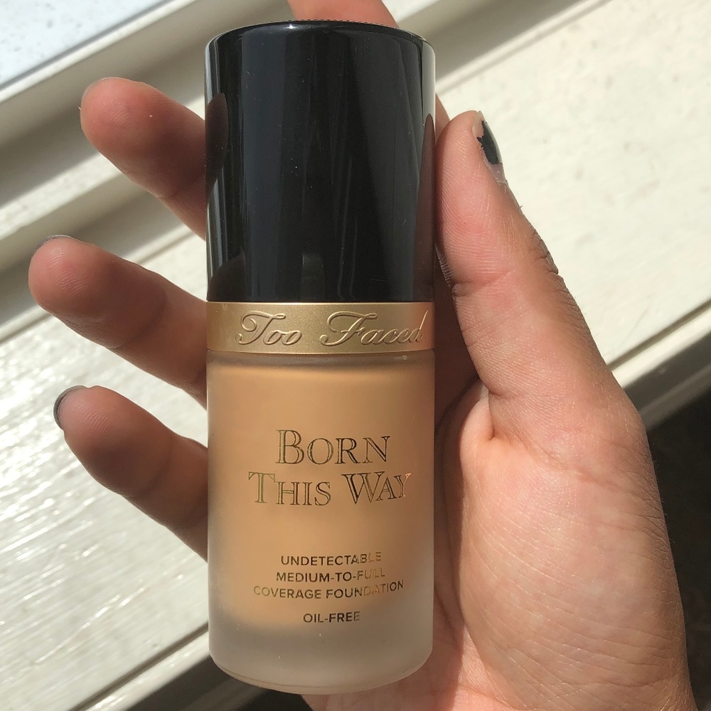 Too Faced Born This Way Liquid Foundation
